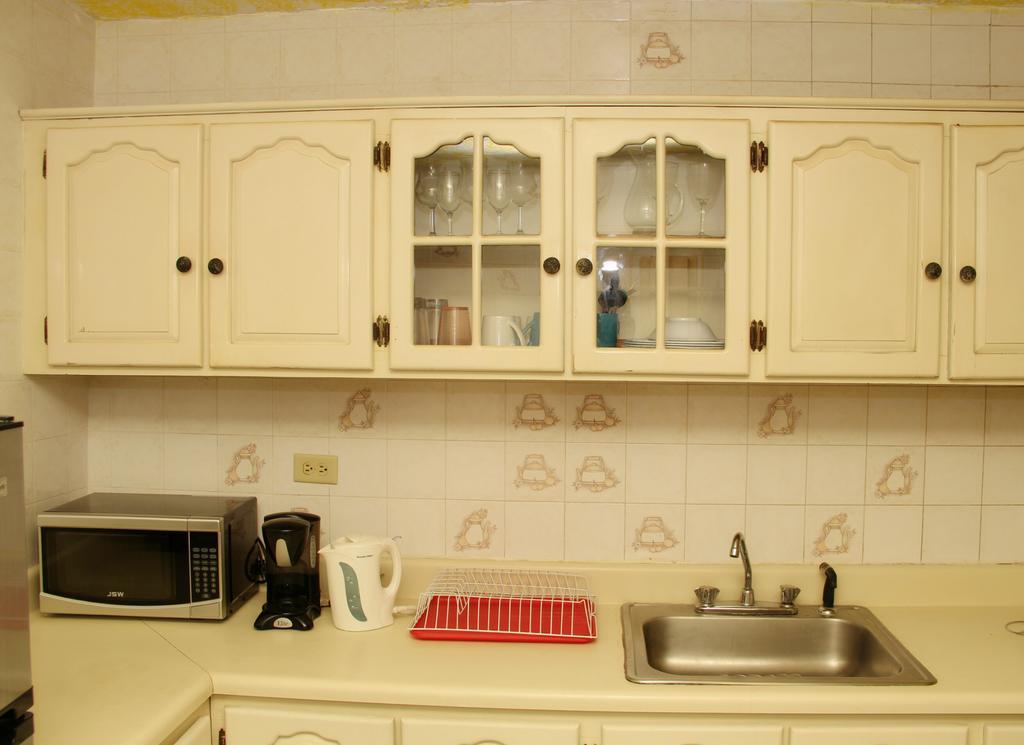 Central Oaklands Kingston Apt Екстер'єр фото