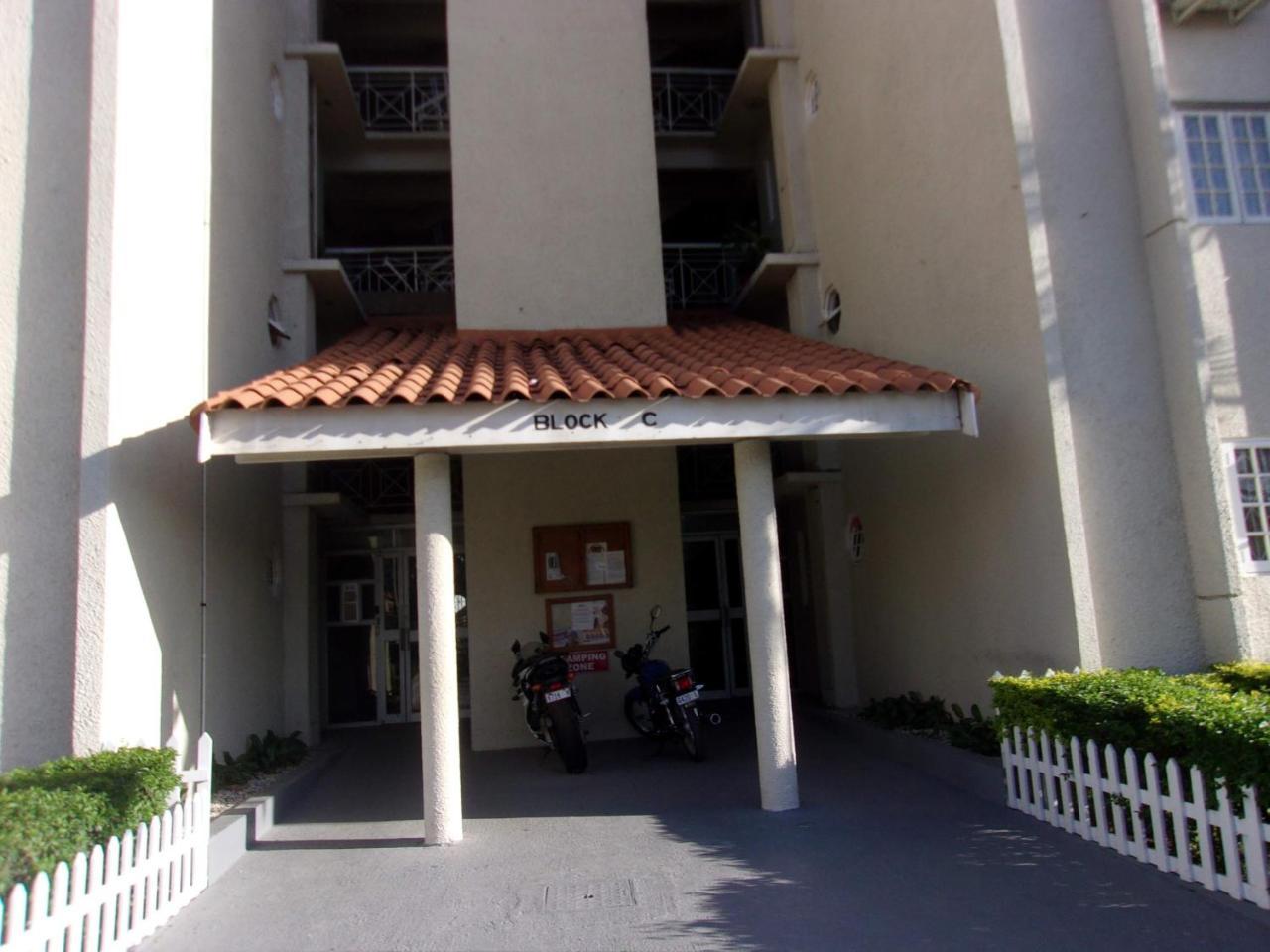 Central Oaklands Kingston Apt Екстер'єр фото
